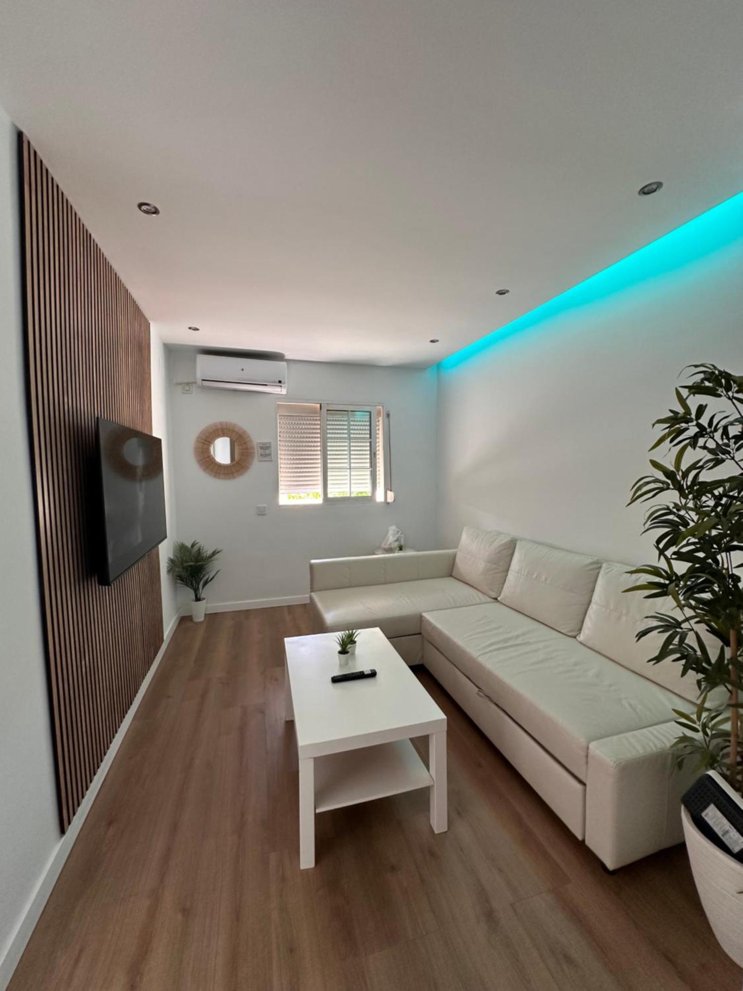 Ferienwohnung Claveles De Luxe Málaga Exterior foto