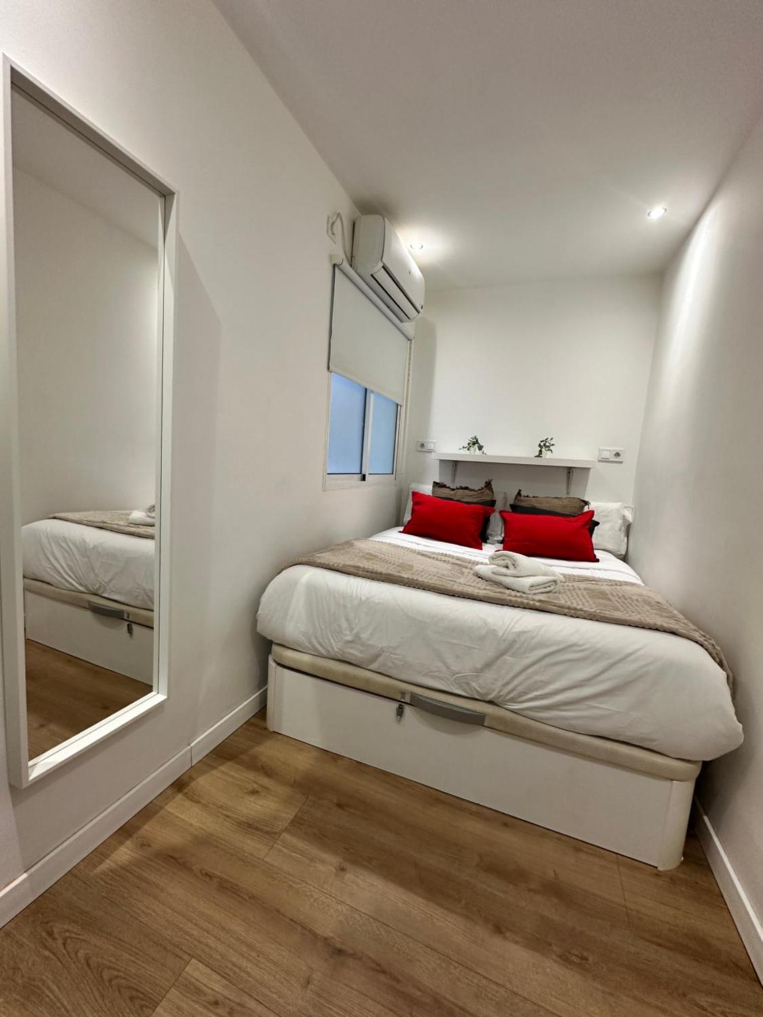 Ferienwohnung Claveles De Luxe Málaga Exterior foto